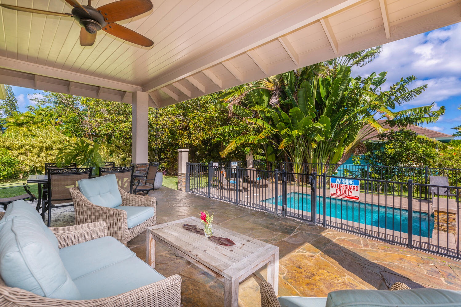 Princeville Vacation Rentals, Pohaku Villa - Indoor and outdoor dining areas