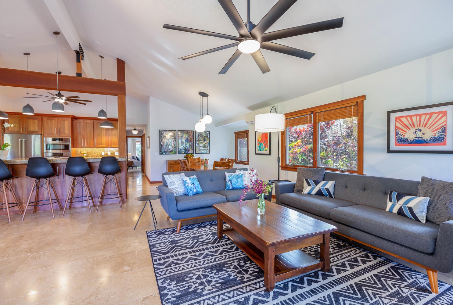 Princeville Vacation Rentals, Makana Lei - Open-concept floor plan