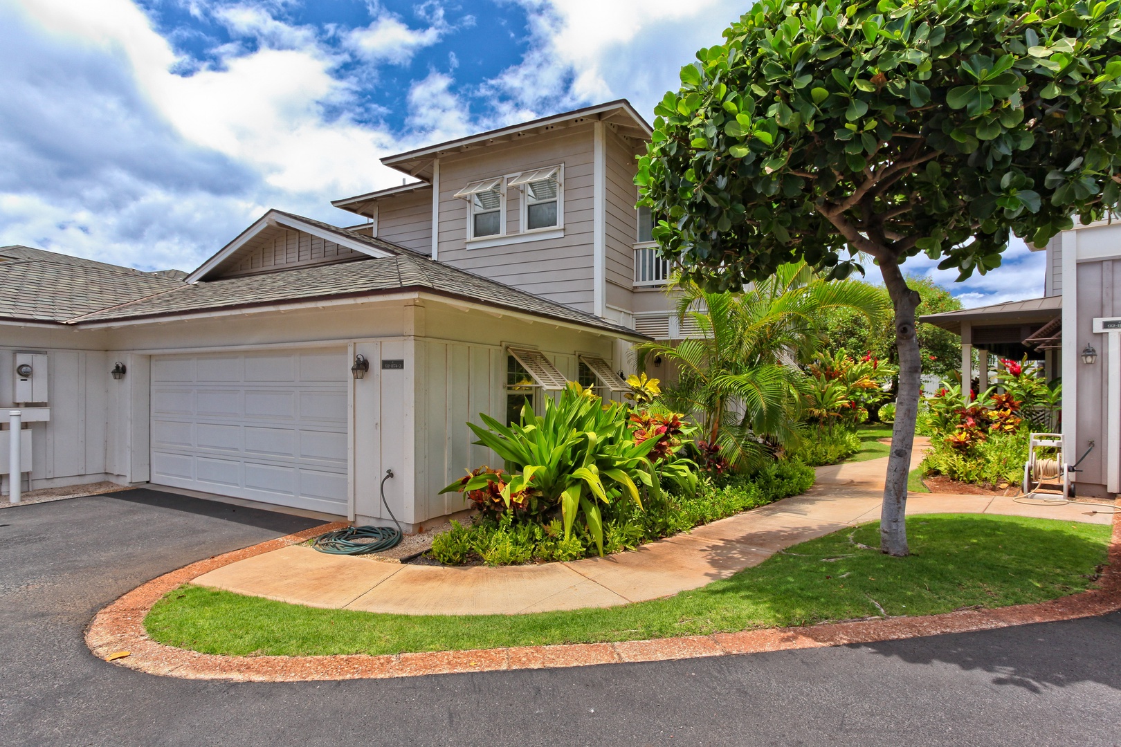 Kapolei Vacation Rentals, Coconut Plantation 1174-2 - The exterior of this condo for rent in Ko Olina Hawaii.
