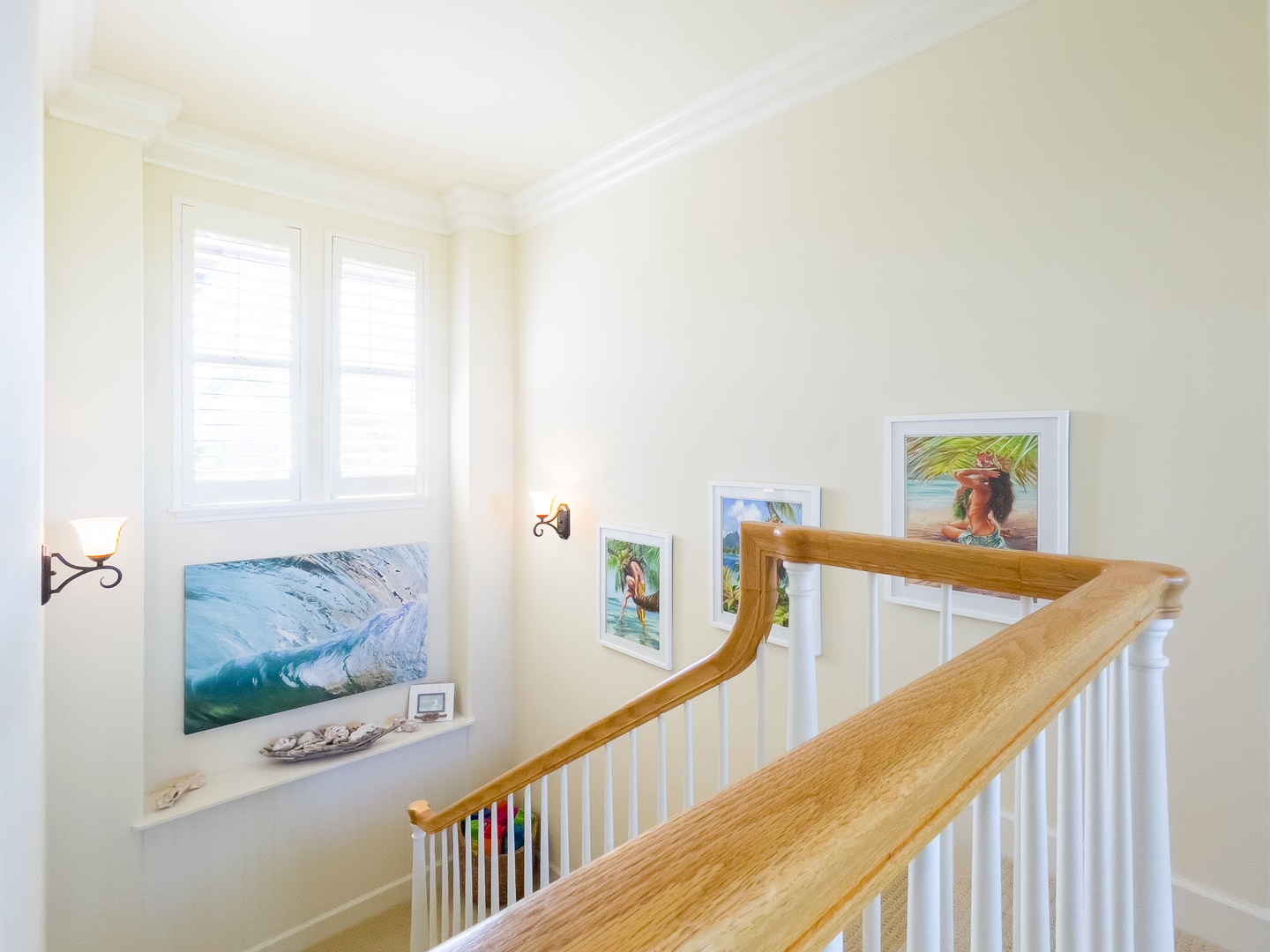 Kamuela Vacation Rentals, Kulalani 1701 at Mauna Lani - Top of Staircase with ton of light coming in