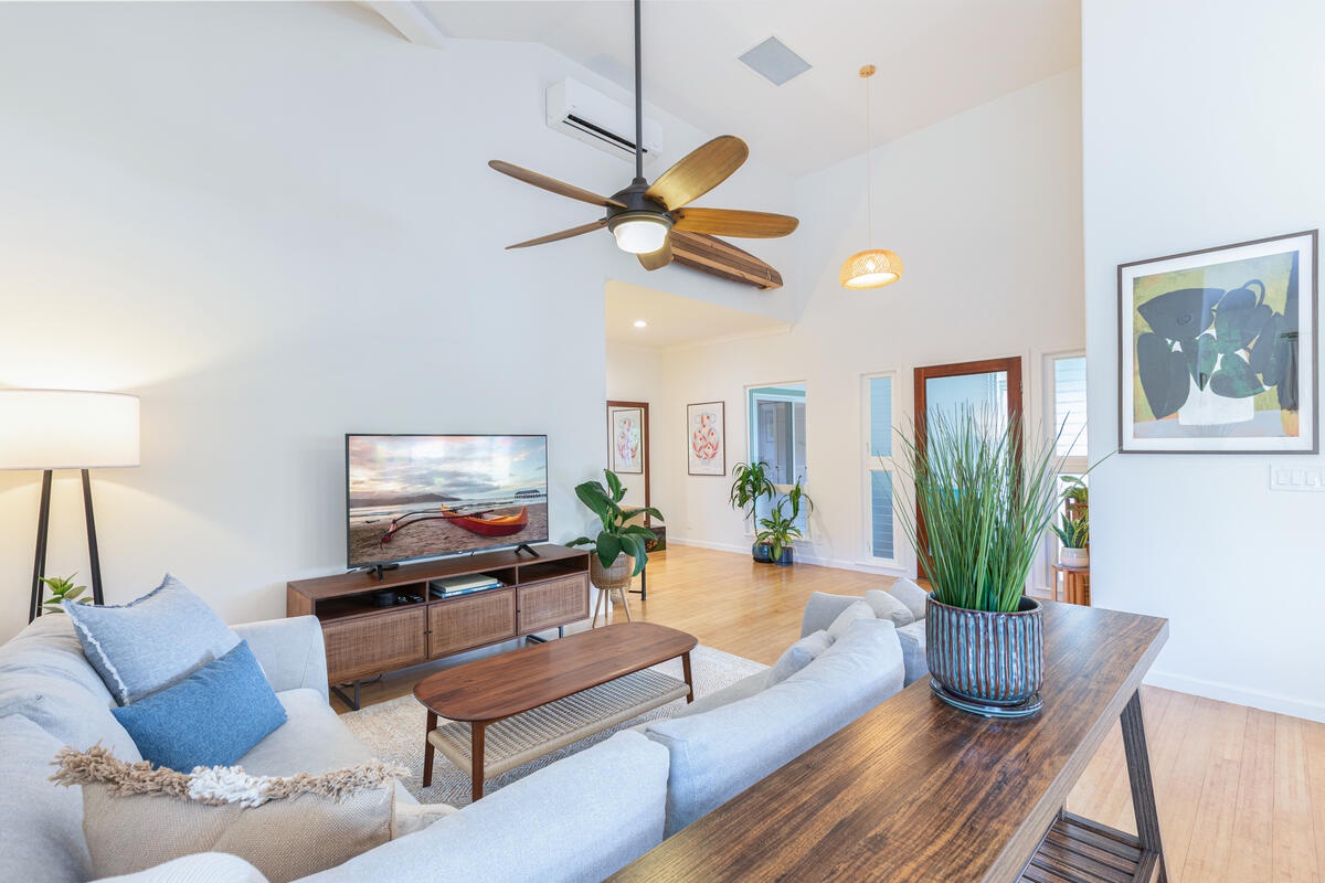 Princeville Vacation Rentals, Hale Cassia - Cozy living room with A/C and smart TV.