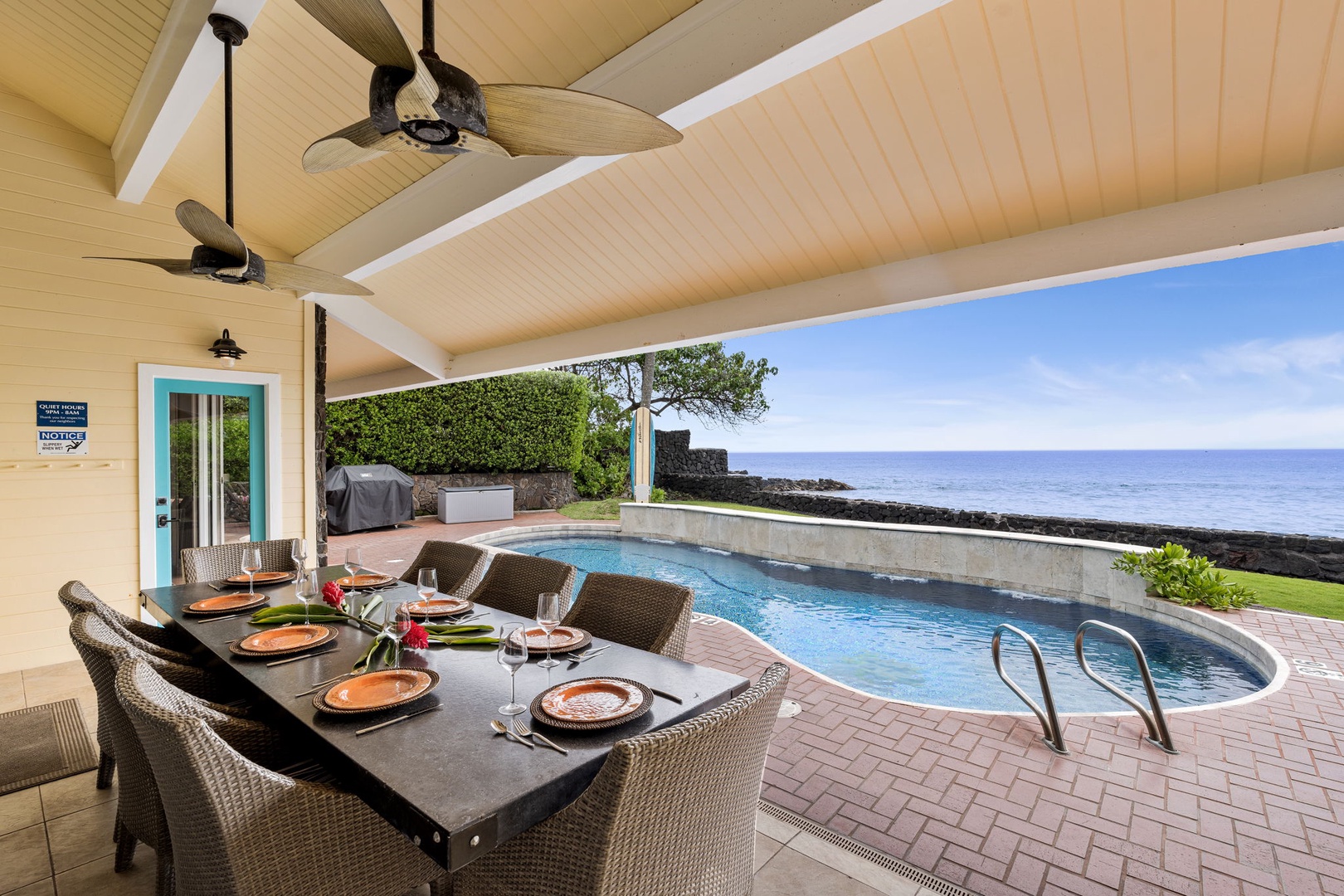 Kailua Kona Vacation Rentals, Hale Pua - Dine outdoors by the pool, with sweeping ocean views and warm evening breezes.