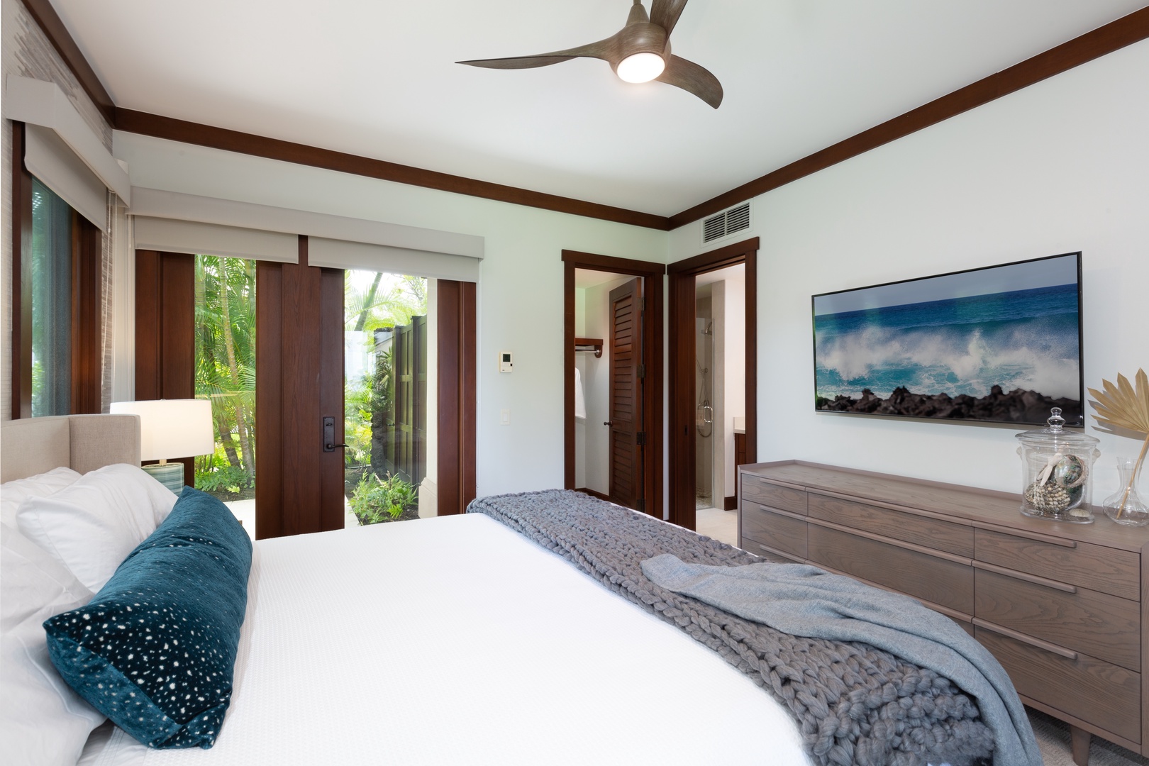 Kailua-Kona Vacation Rentals, 3BD Hali'ipua Villa (120) at Four Seasons Resort at Hualalai - Alternate view of beautiful furnished third bedroom