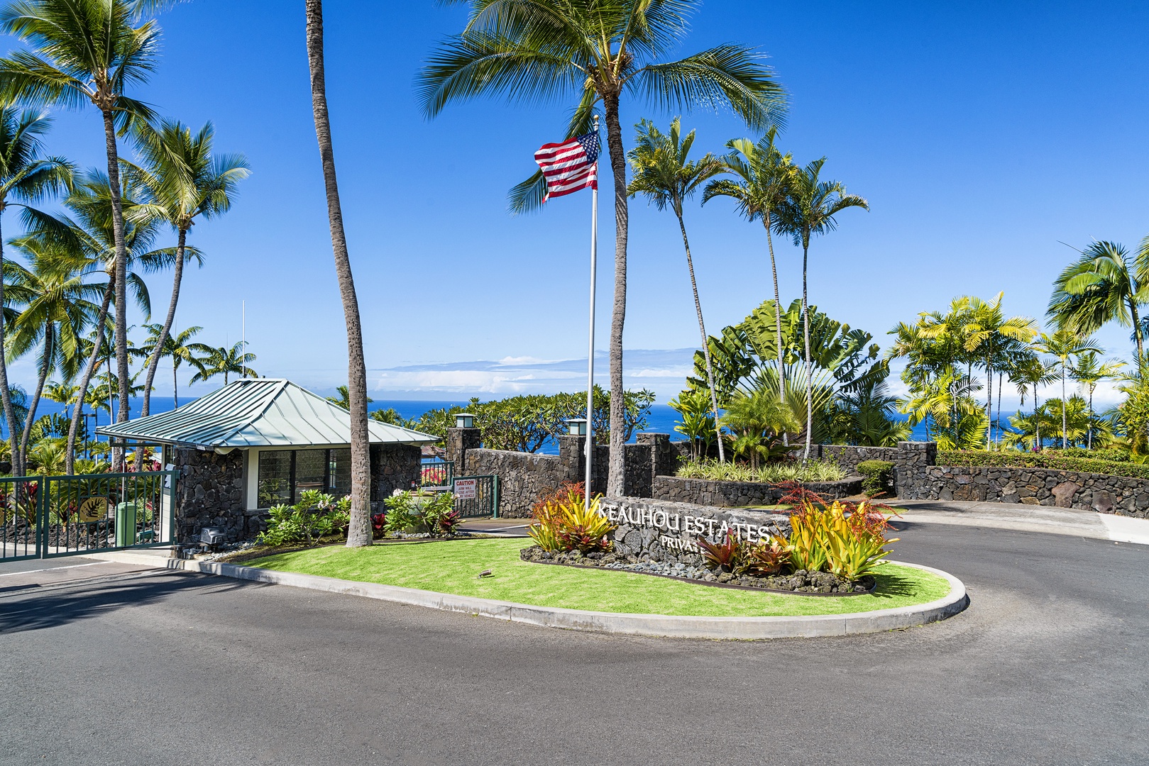 Kailua Kona Vacation Rentals, Maile Hale - Keauhou Estates Entrance