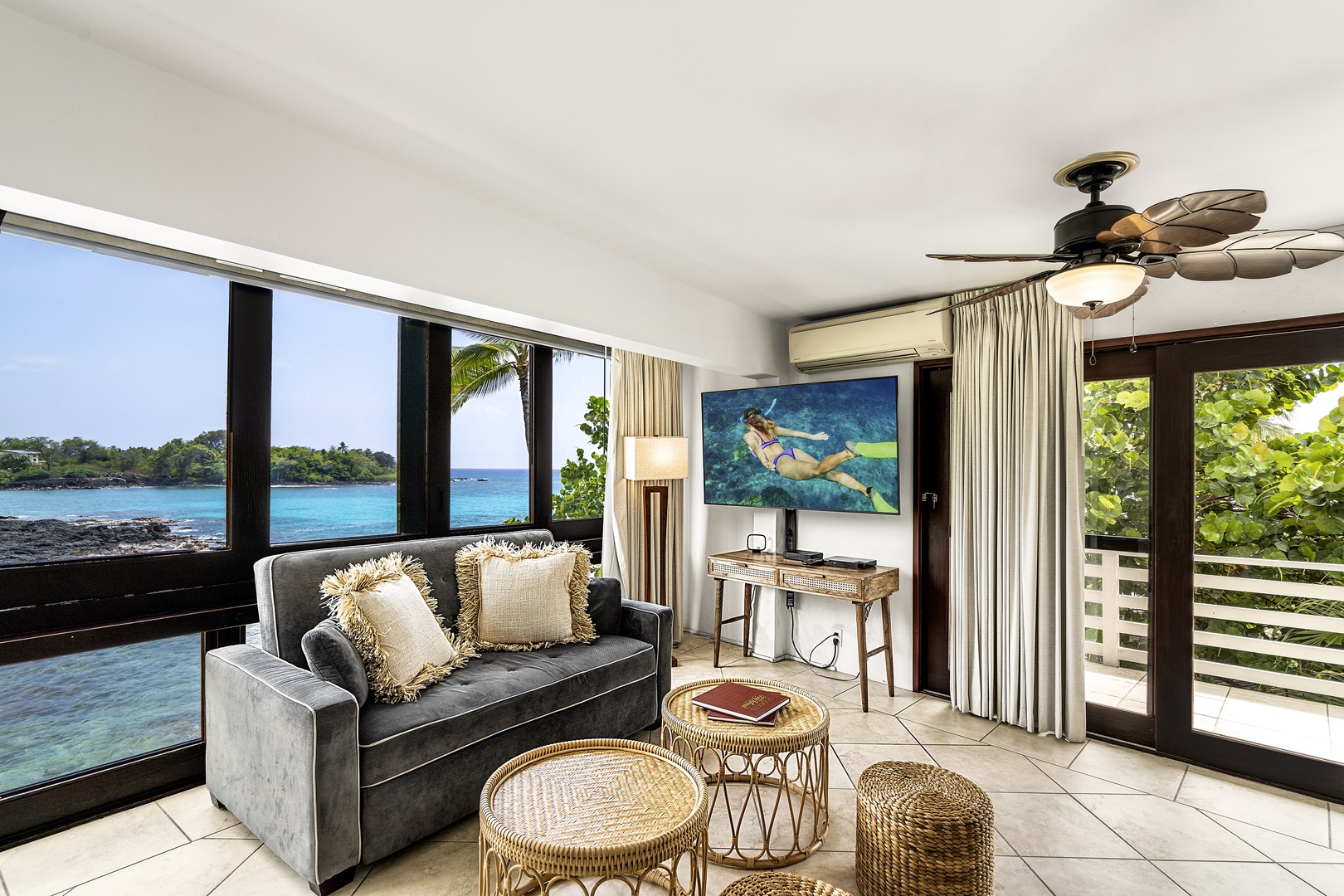 Kailua Kona Vacation Rentals, Kona's Shangri La - Third floor living room with Double sized sleeper sofa