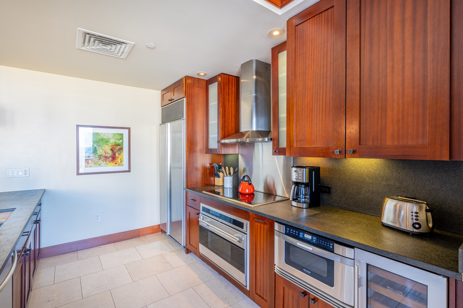 Kapolei Vacation Rentals, Ko Olina Beach Villas O704 - All the amenities you need for your culinary adventures.