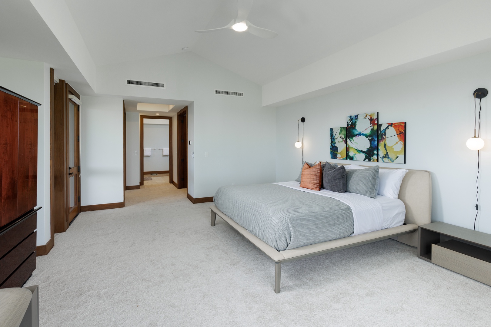 Kailua Kona Vacation Rentals, 3BD Fairways Villa (104A) at Hualalai Resort - Minimalist-modern design creates a serene and bright atmosphere in this inviting guest suite.