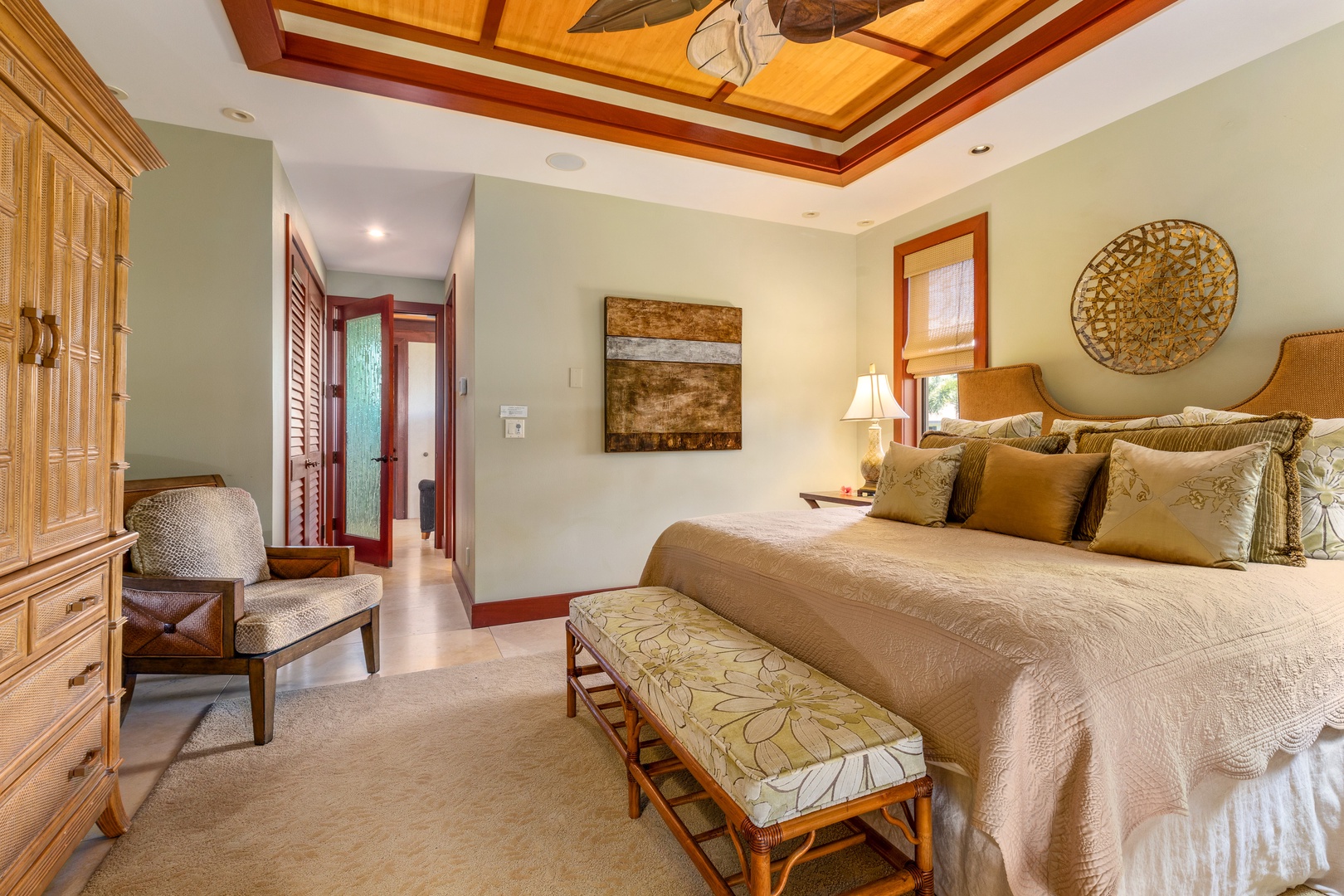 Kamuela Vacation Rentals, Champion Ridge Home - Sleep peacefully in Guest Bedroom 1, complete with a king bed, private lanai, and ensuite bath.