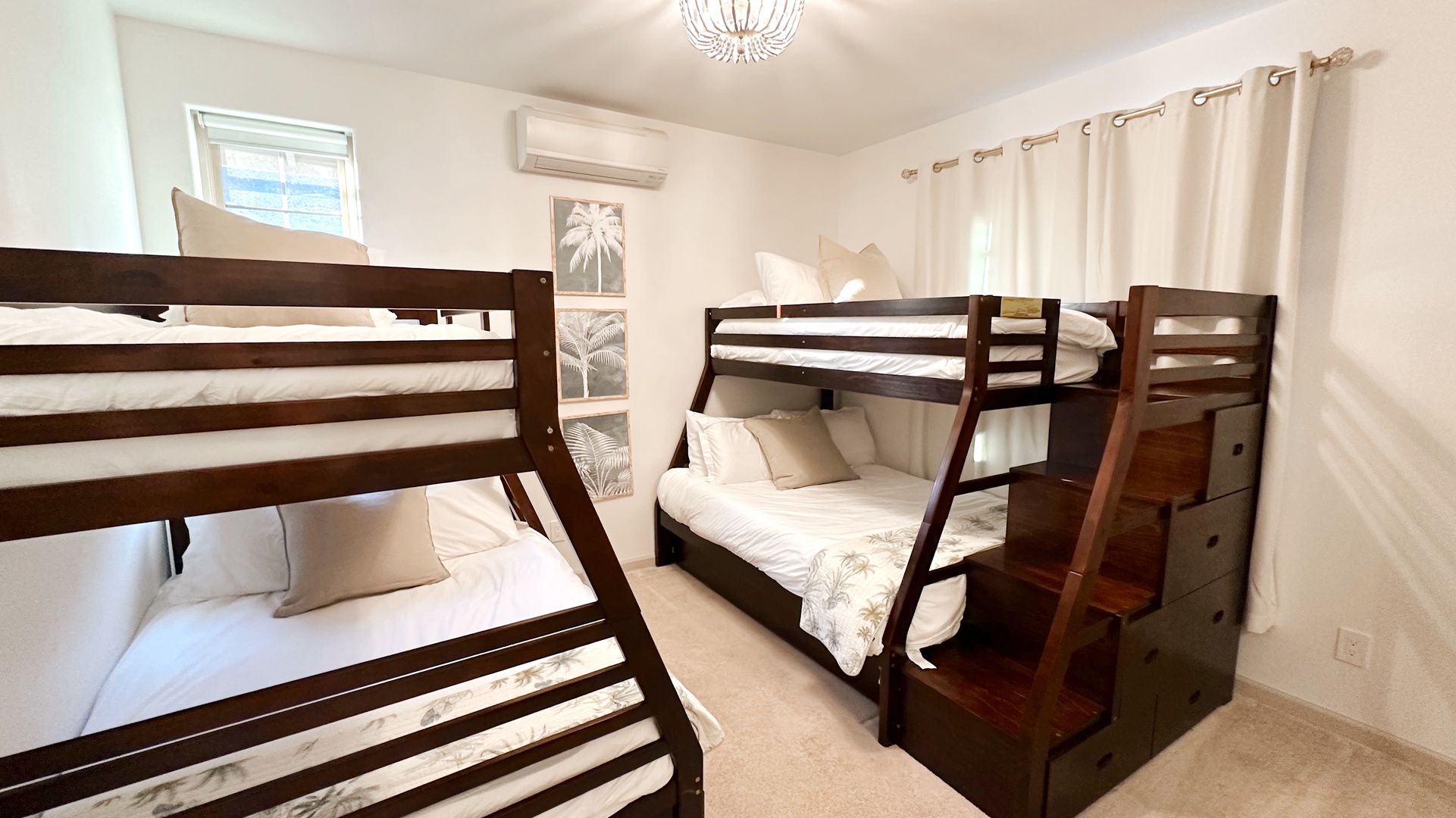 Makaha Valley Vacation Rentals, Makaha Valley Hale Kai** - Bright bunk room with plenty of sleeping space for families.