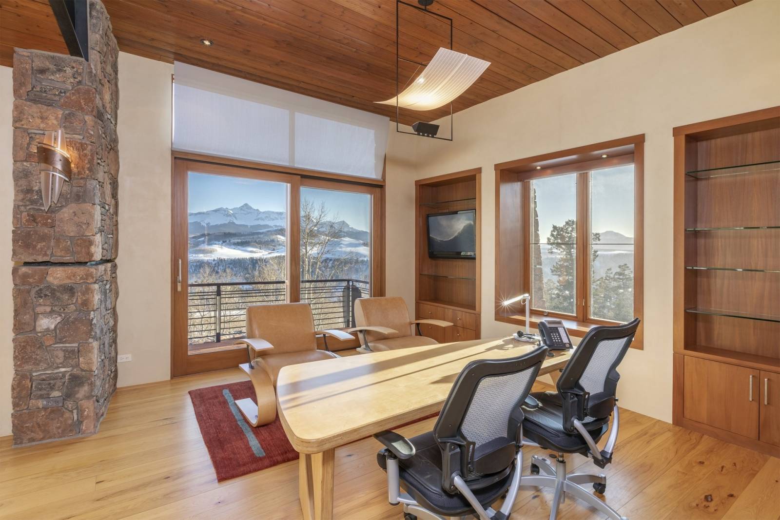 Telluride Vacation Rentals, PaGomo* - The master area provides a separate private office above the room with stellar views along with a privacy nook to catch up on work or just dive into a good book.