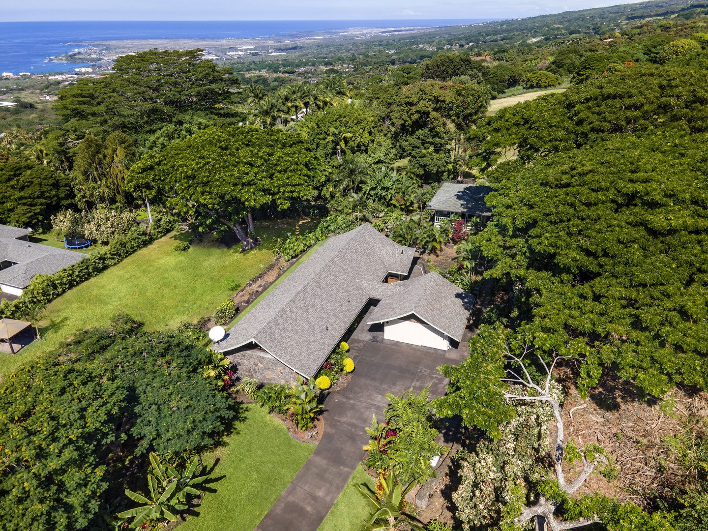 Kailua-Kona Vacation Rentals, Hale Joli - Aerial view