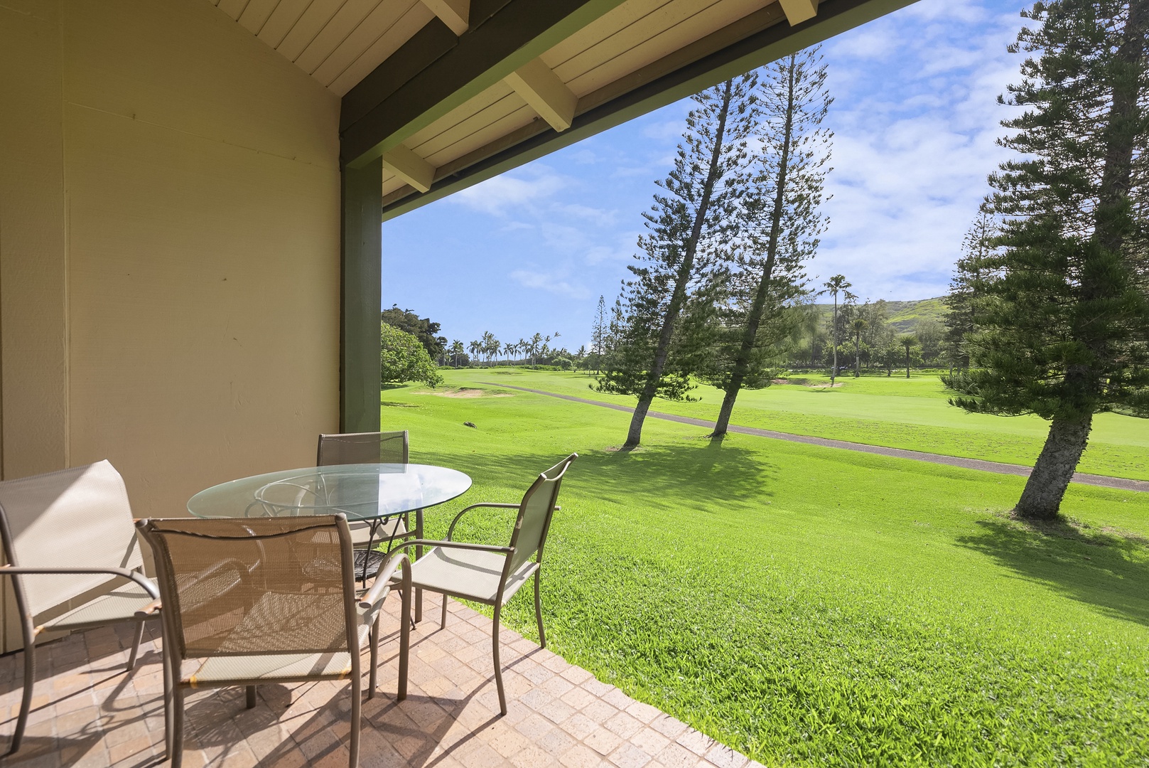 Kahuku Vacation Rentals, Kuilima Estates West #120 - Amazing golf course and mountain views from your own lanai