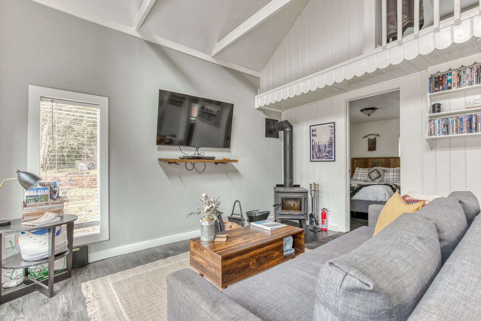 Rhododendron Vacation Rentals, Riverbend Cabin #2 - Wood burning fireplace to make everything cozy!