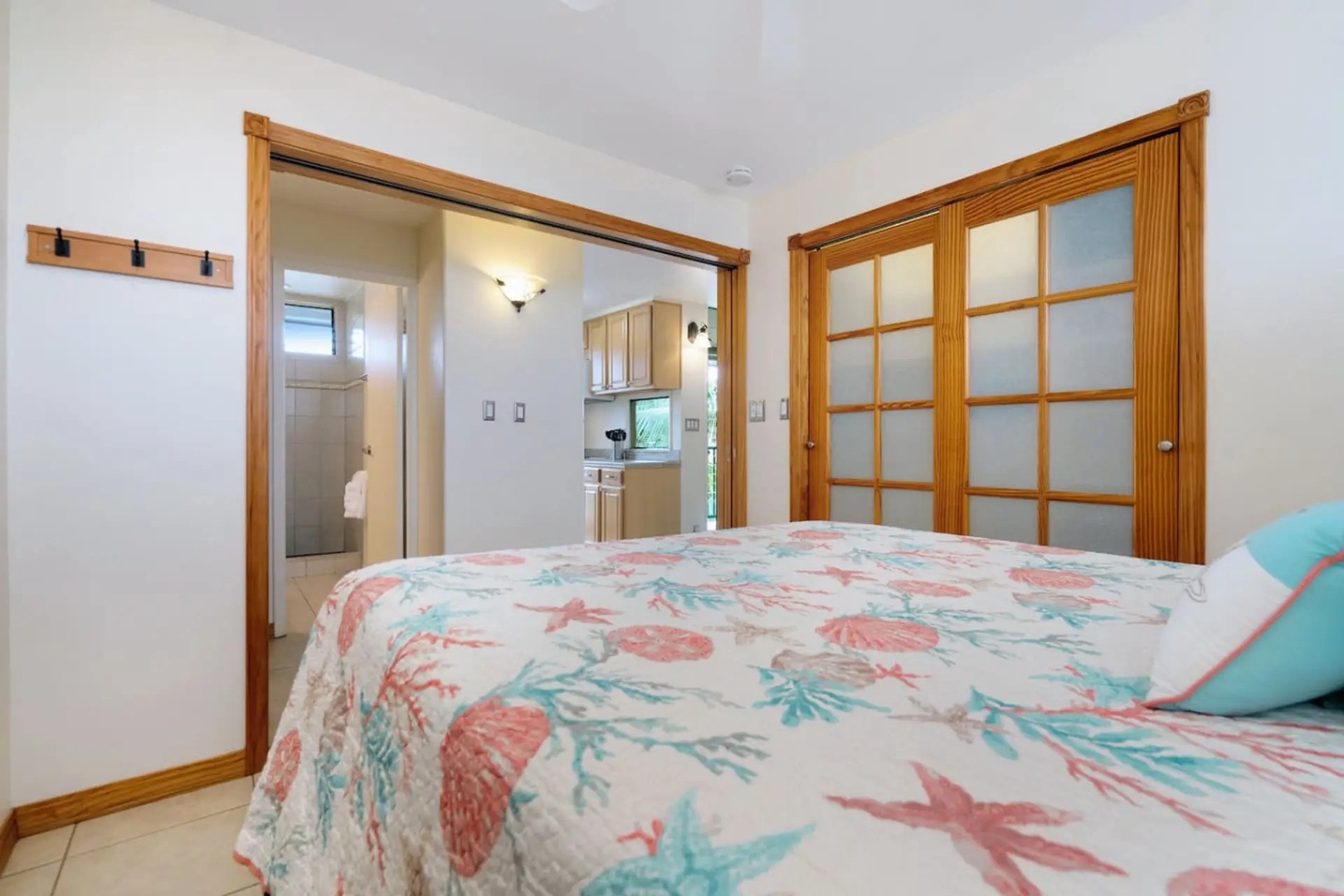 Kihei Vacation Rentals, Kalama Terrace P302 - Get to the shower without a hallway in the way; the bath is ensuite, opening straight off this bedroom.