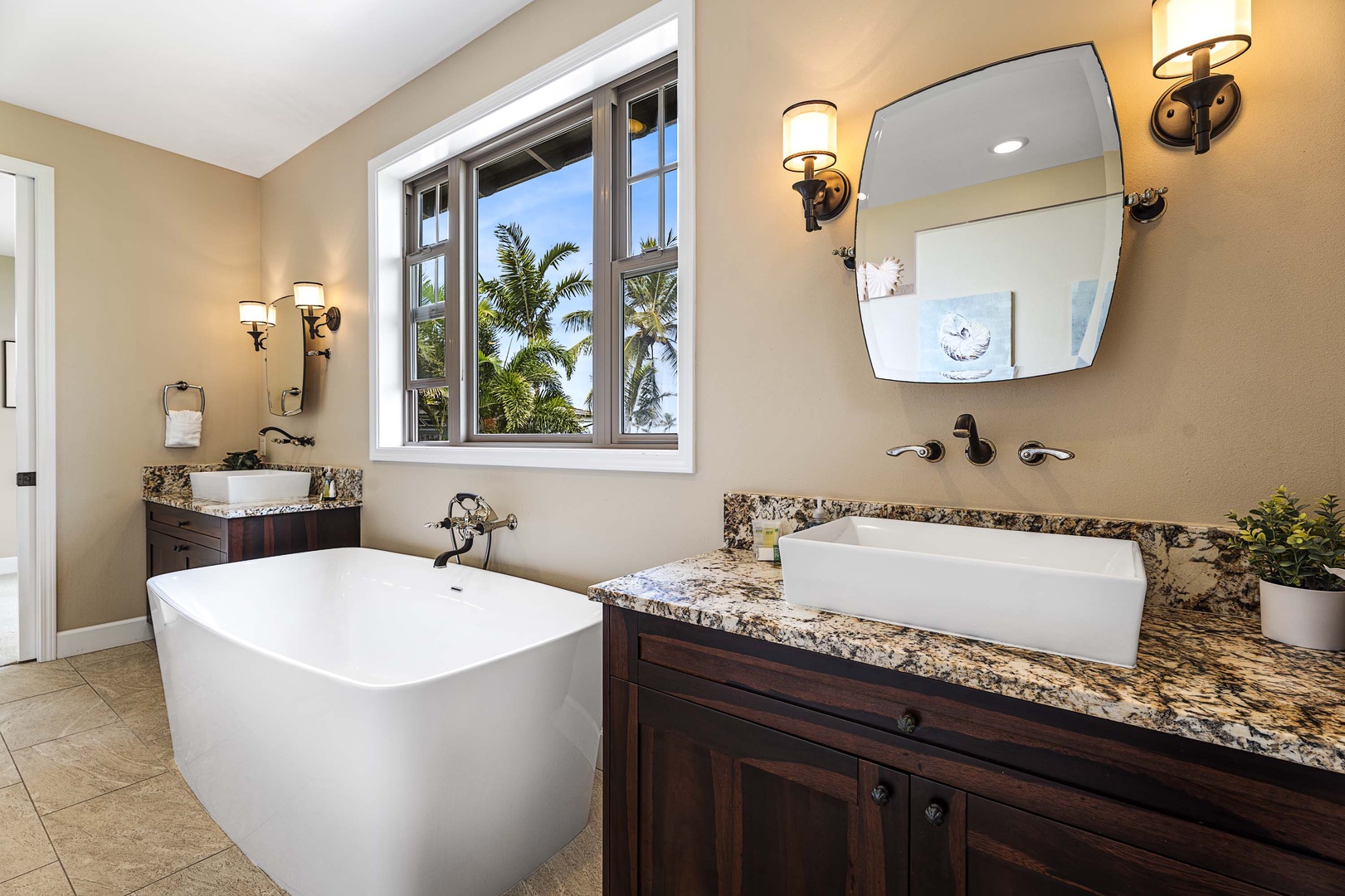 Kailua Kona Vacation Rentals, Holua Kai #20 - Primary Bathroom fit for royalty