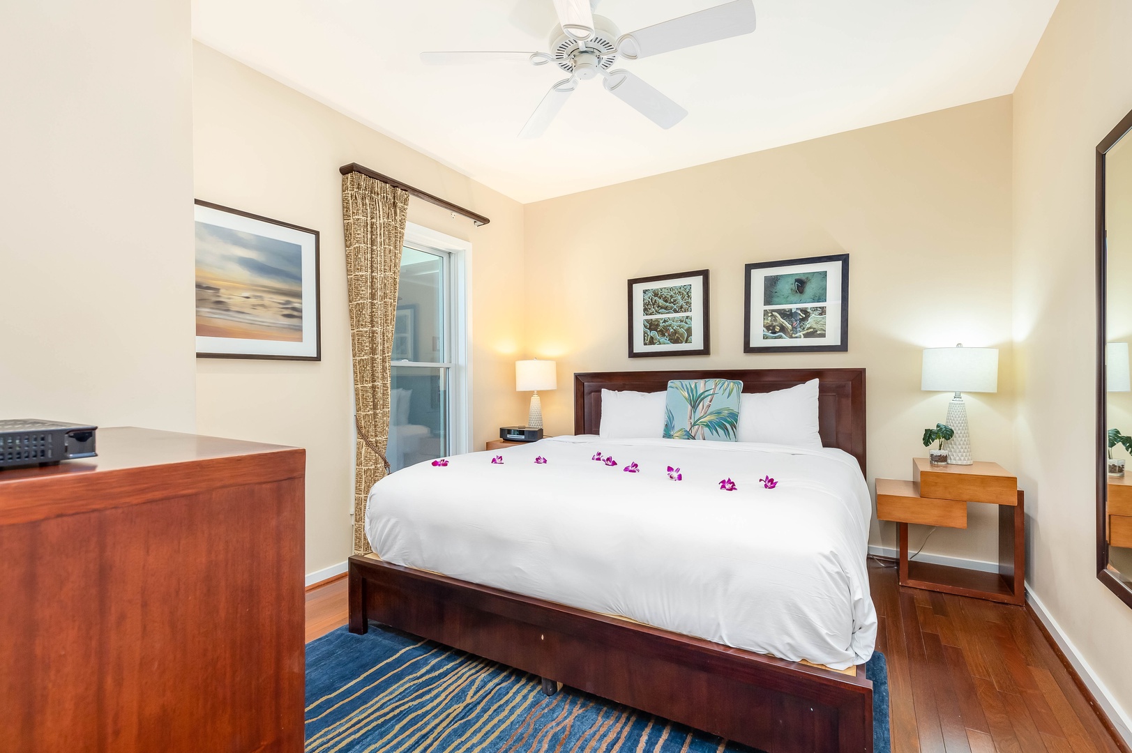 Kahuku Vacation Rentals, Turtle Bay Villas 206 - Guest bedroom 2