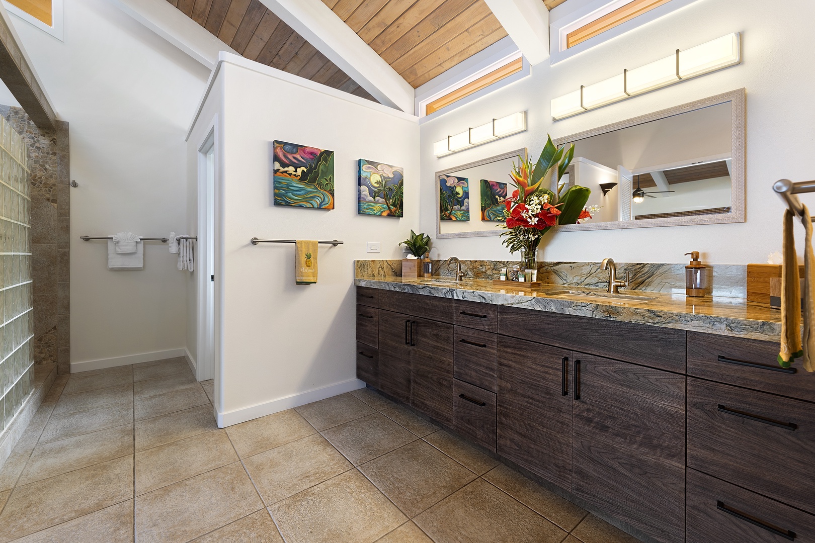 Kailua Kona Vacation Rentals, Hale Pua - Primary Bathroom featuring A/C as well due to the vaulted ceilings