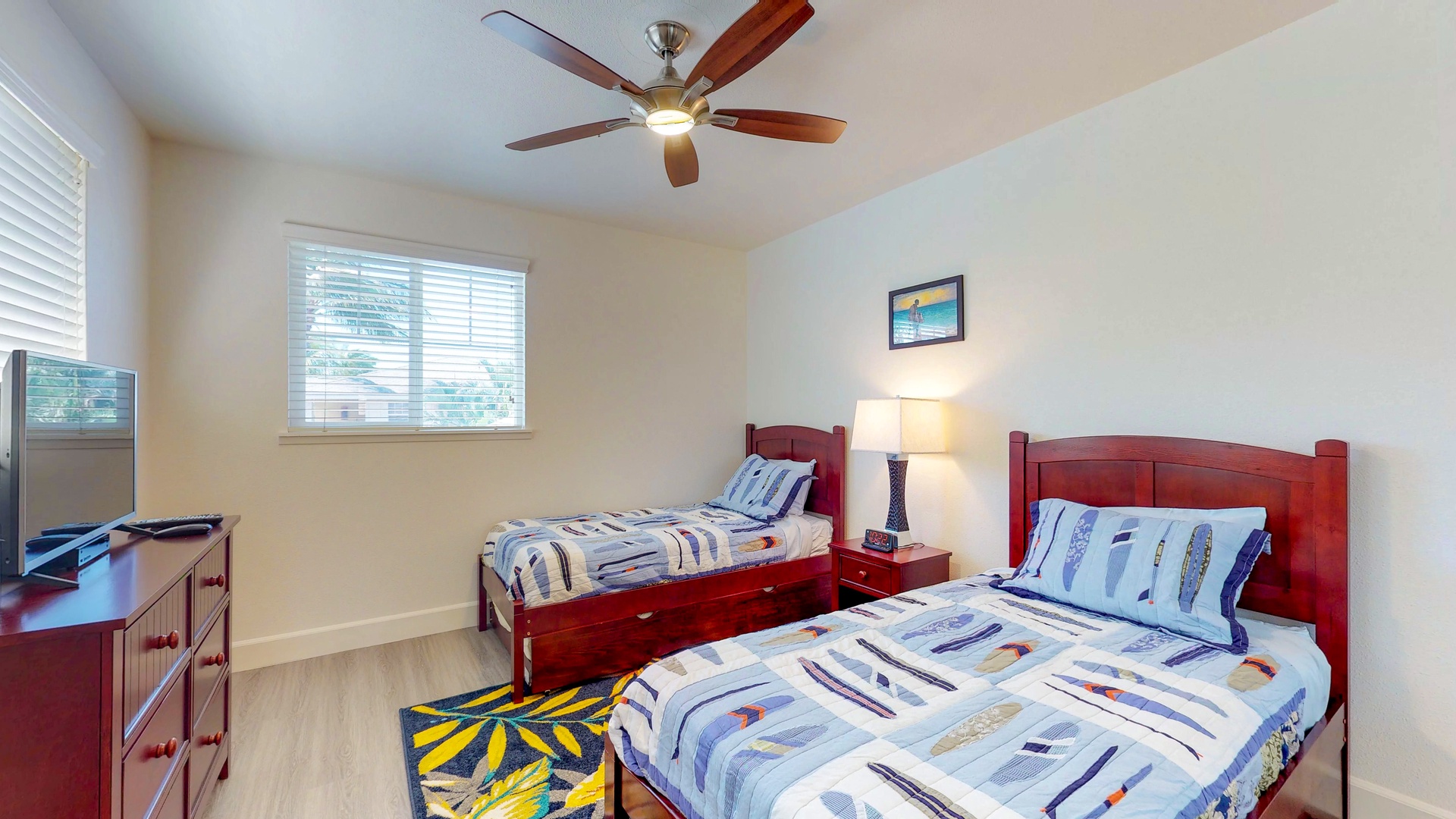 Kapolei Vacation Rentals, Ko Olina Kai 1051D - The third guest bedroom features twin beds and a trundle bed.