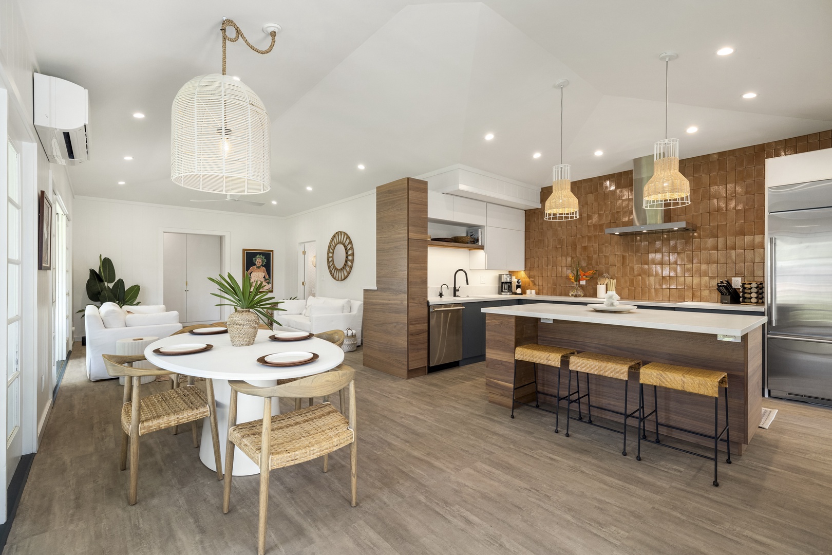 Kailua Vacation Rentals, Lanikai Hideaway - Open concept connect dining and kitchen with lofted ceilings throughout