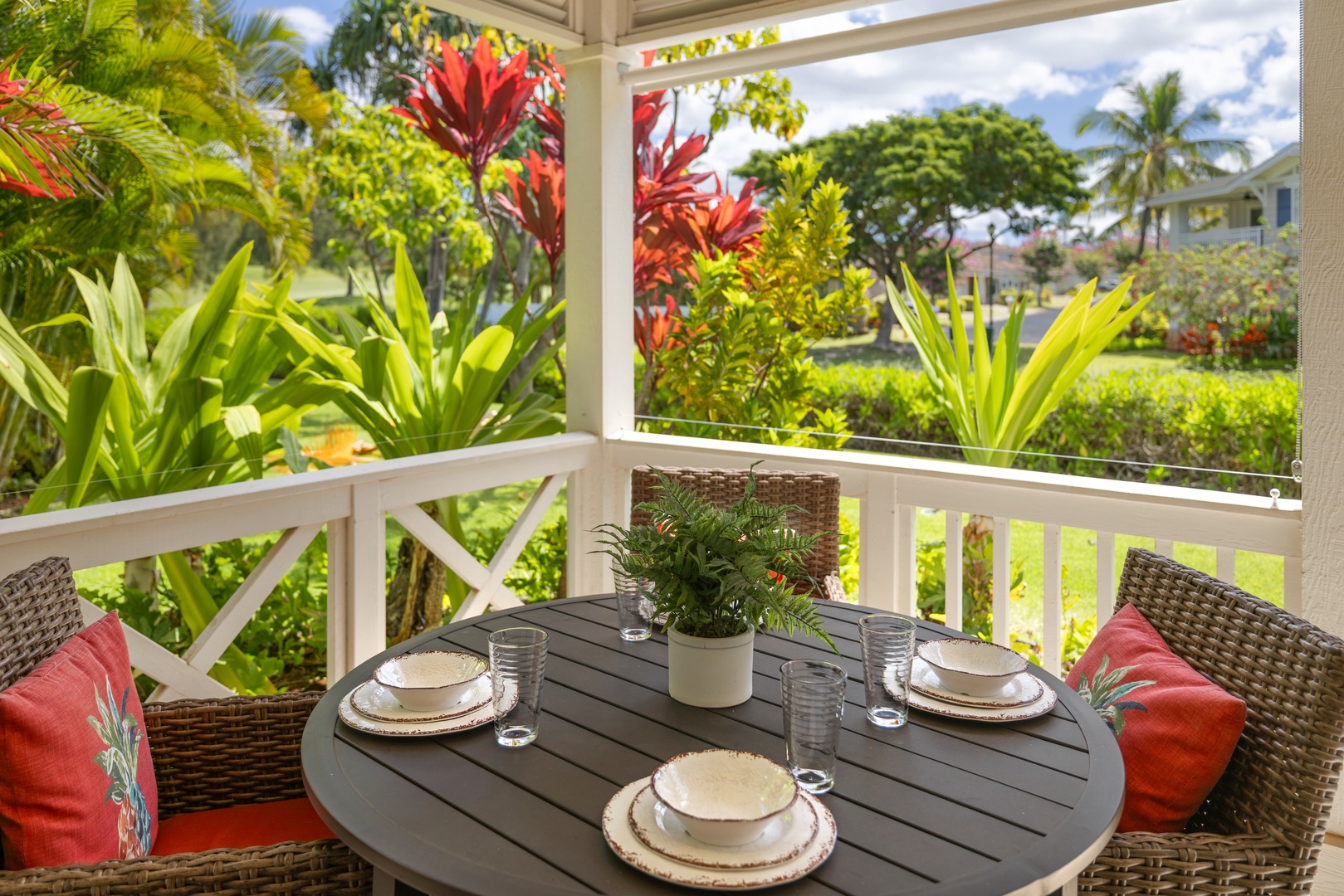 Kapolei Vacation Rentals, Coconut Plantation 1190-1 - A beautiful area to dine and relax on the lanai.