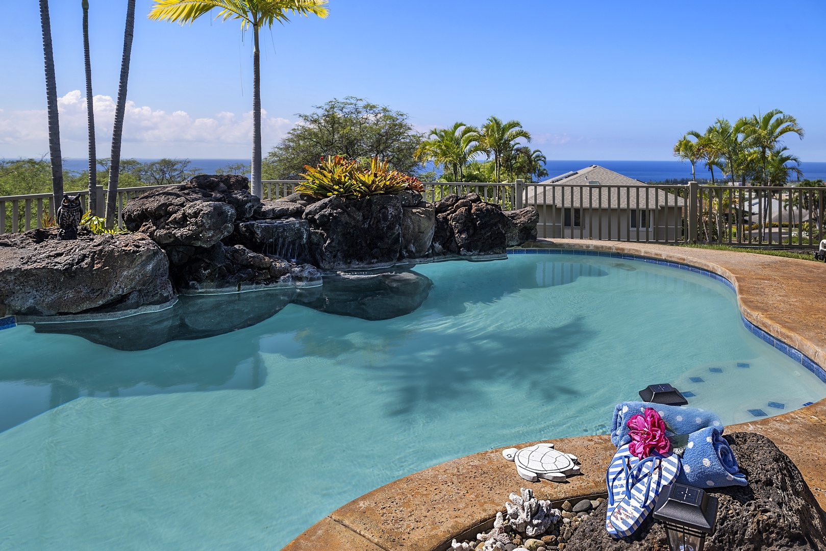 Kailua Kona Vacation Rentals, Malulani Retreat - Private saltwater pool with lava rock waterfall