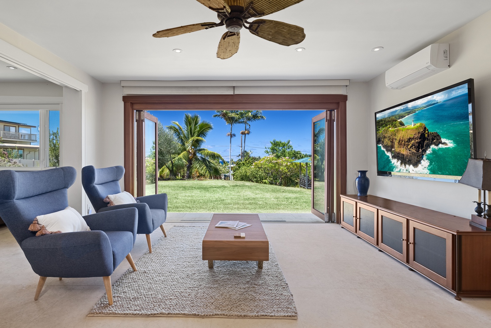 Kailua Vacation Rentals, Lanikai Valhalla - Downstairs Living Area with TV