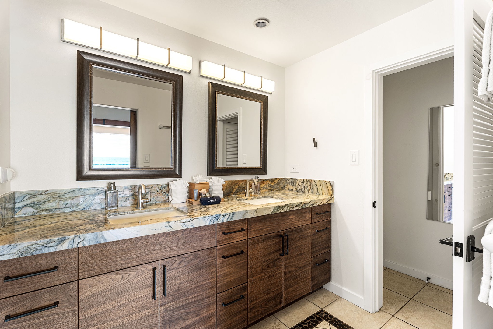 Kailua Kona Vacation Rentals, Hale Pua - Refresh in an elegant ensuite with double vanities and a bright, polished finish.
