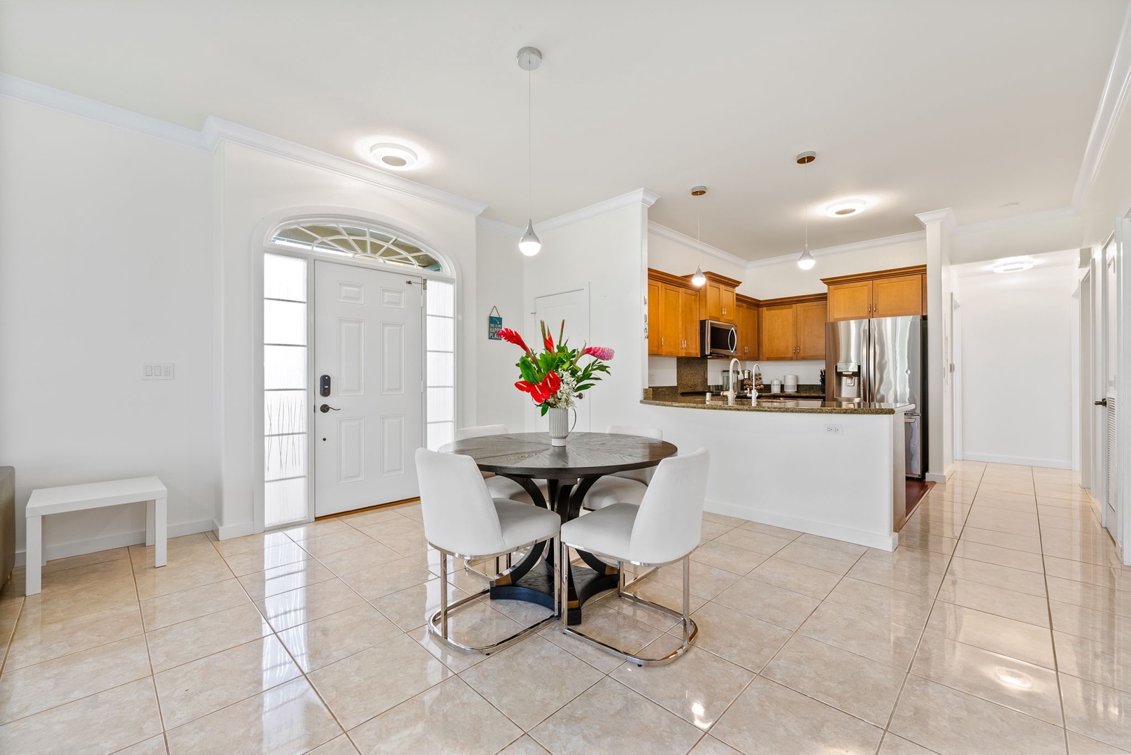 Kapolei Vacation Rentals, Kai Lani Luxury 6D - Charming dinette for four with a contemporary touch, ideal for meals with family and friends in the comfort of your private villa.