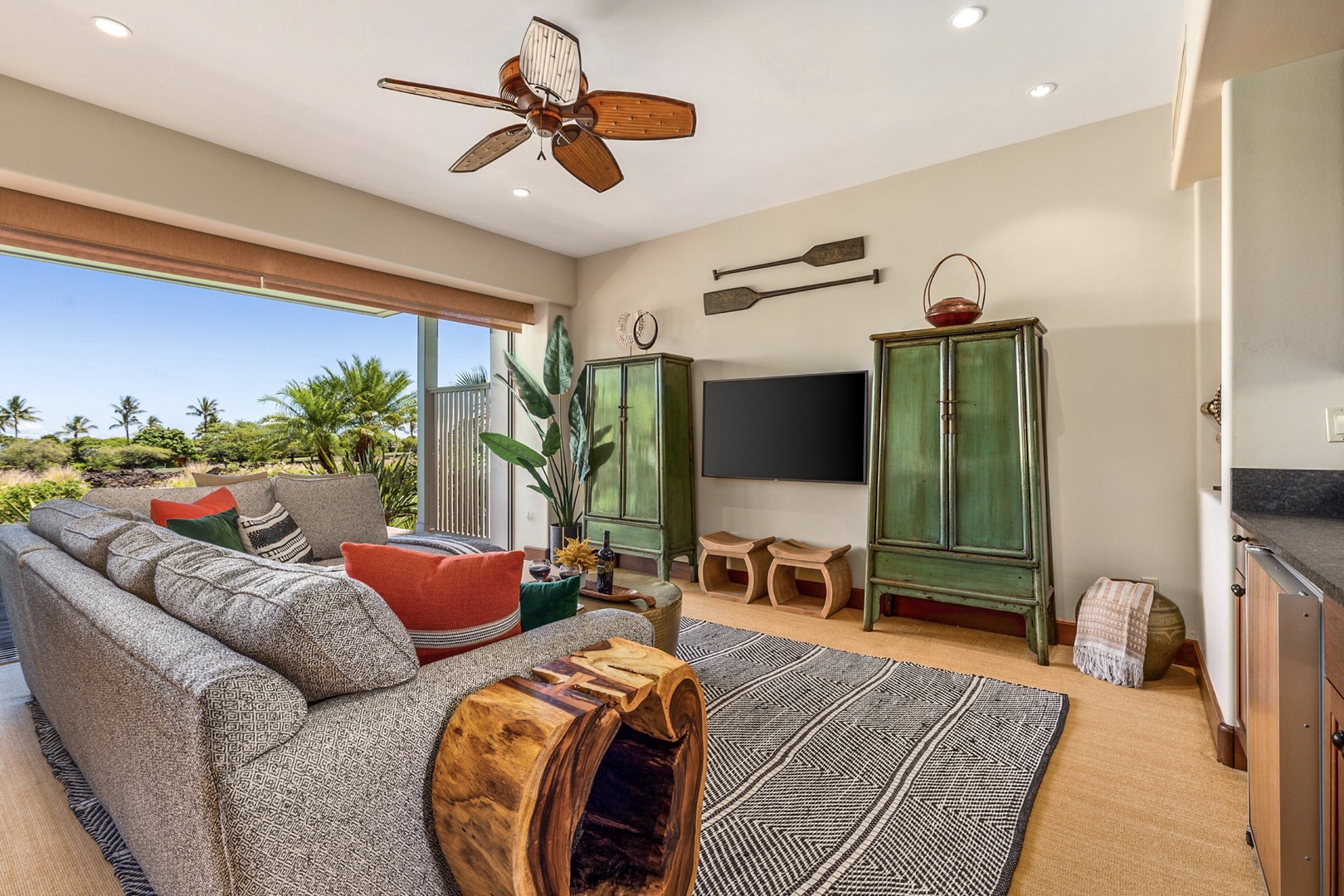 Kailua Kona Vacation Rentals, 3BD Ka'Ulu Villa (131C) at Hualalai Resort - Bonus retreat room with queen sleeper sofa, deck, flat screen TV and wet bar.