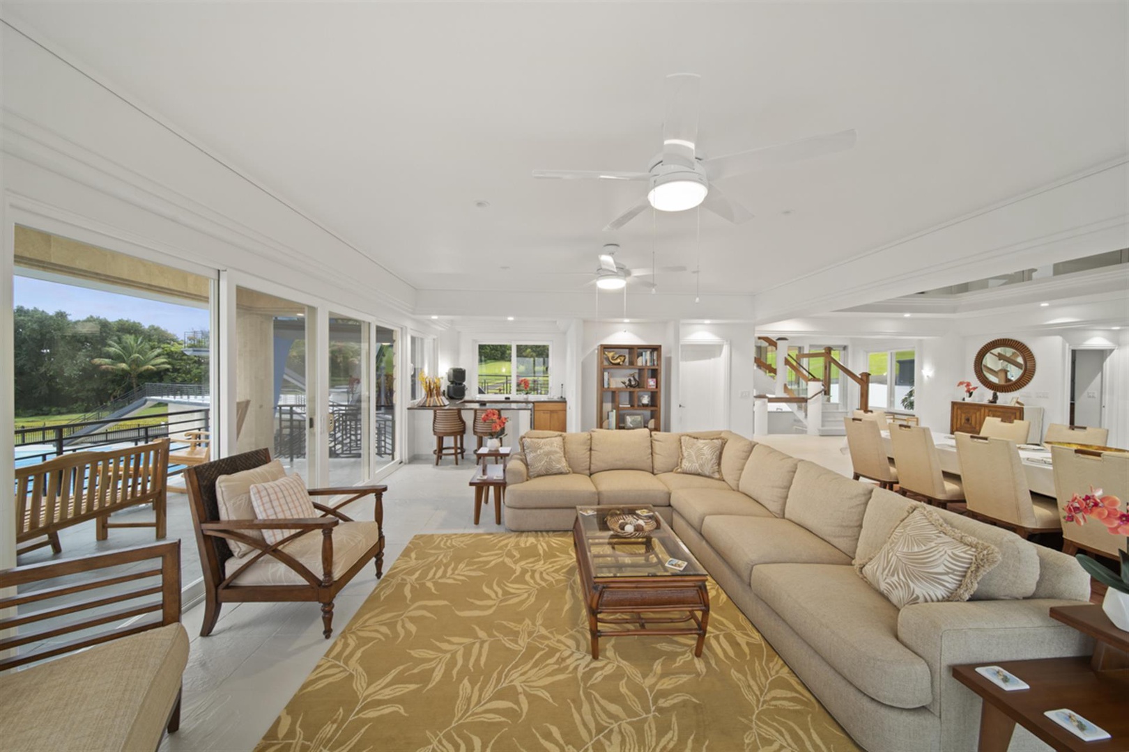 Ninole Vacation Rentals, Waterfalling Estate** - Reverse of great room toward wet bar.