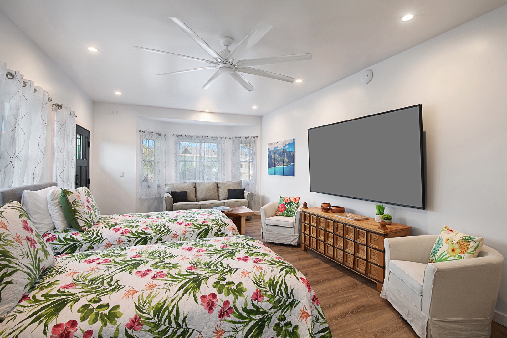 Koloa Vacation Rentals, Haupu Hale at Poipu - Twin bedroom with a separate entrance, combining privacy, comfort, and bright decor.