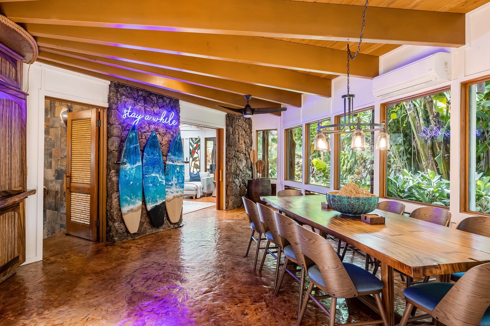 Waimanalo Vacation Rentals, Hawaii Hobbit House - Dining area opens to main living area and kitchen