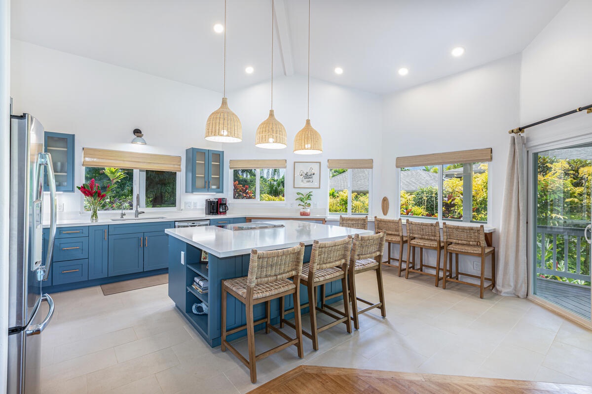Princeville Vacation Rentals, Hale Cassia - Light-filled kitchen, great for cooking and gathering.