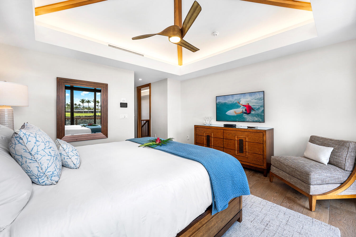 Kamuela Vacation Rentals, Laule'a at the Mauna Lani Resort #14 - Relax in comfort with resort-style finishes and a spacious layout.