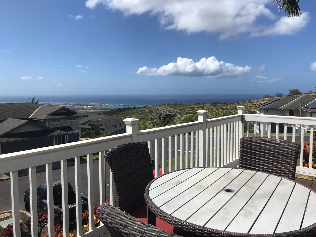 Kapolei Vacation Rentals, Makakilo Elele 48 - Sip your morning coffee at the lanai while enjoying the panoramic views.