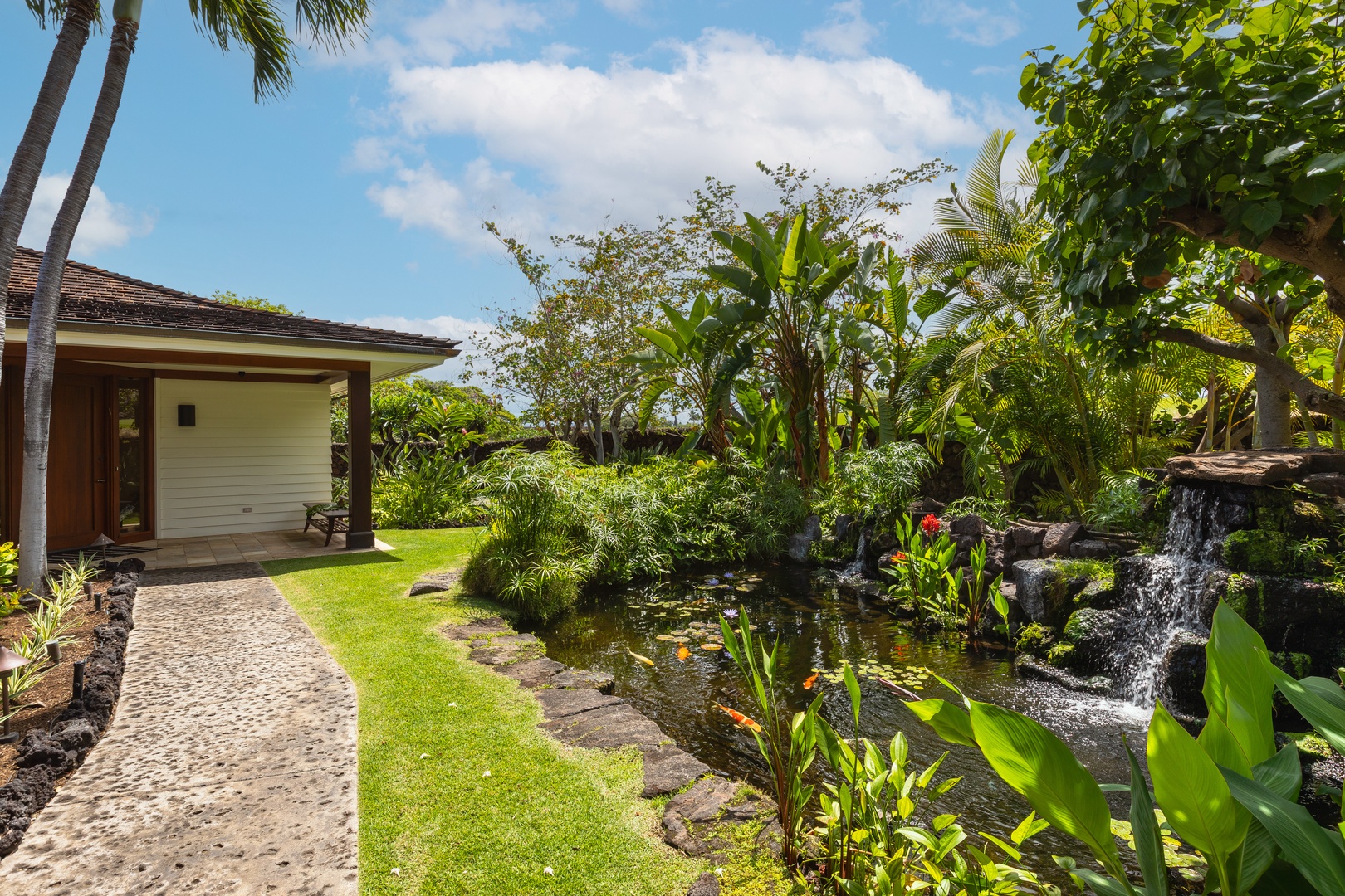Kailua Kona Vacation Rentals, 4BD Ke Alaula Estate (124) at Hualalai Resort - 
