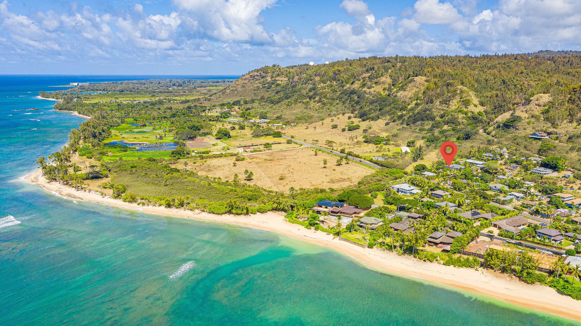 Haleiwa Vacation Rentals, Velzey Villa (3B Vacation Home) - Overhead view highlighting Velzey Villa’s enviable location by Velzyland Beach.