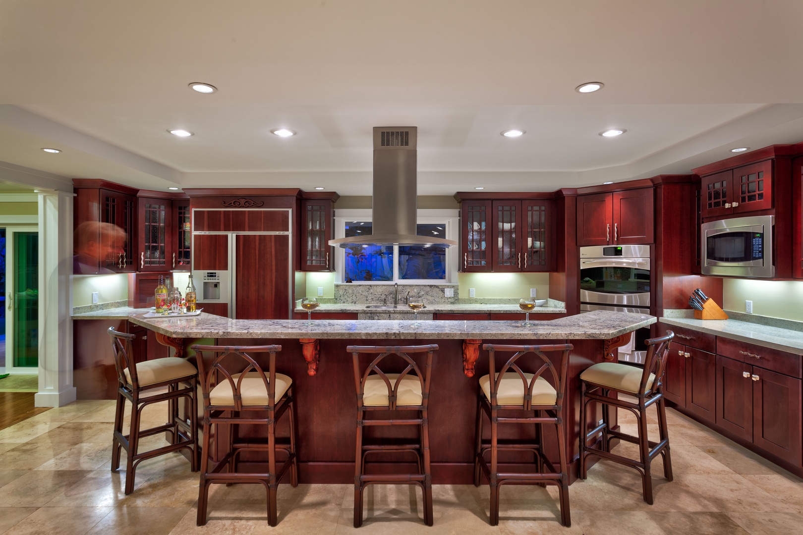 Kailua Vacation Rentals, Maluhia - Cook up a delicious meal, all while entertaining in this open floor plan kitchen.