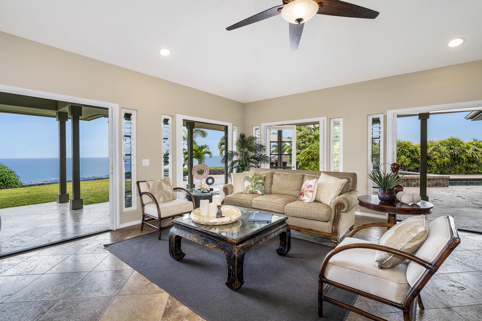 Kailua Kona Vacation Rentals, Sunset Hale - French doors throughout the house allow for excellent cross ventilation!