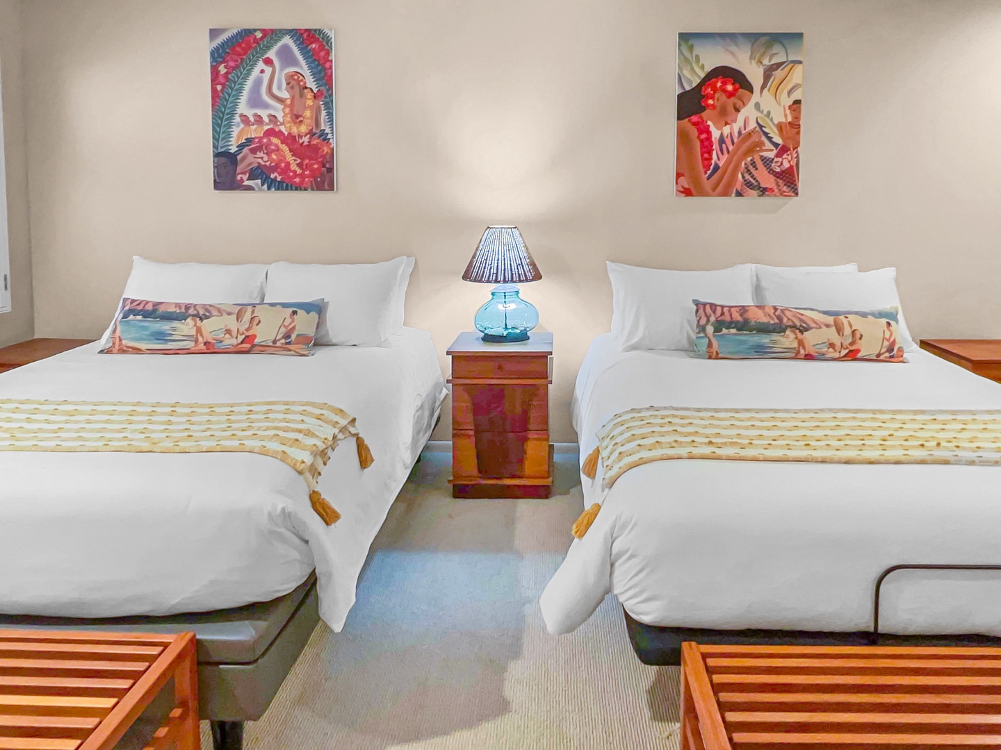 Honolulu Vacation Rentals, Hale Ola - Guest bedroom 3 offers 2 queen beds