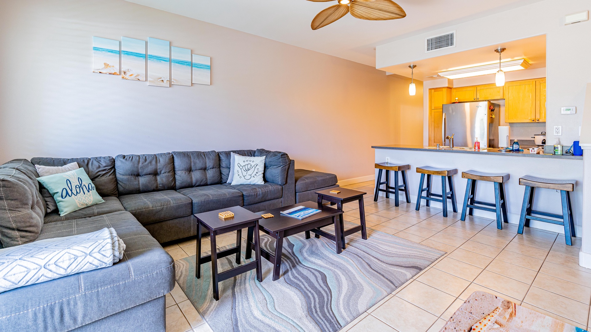 Kapolei Vacation Rentals, Hillside Villas 1508-2 - Expansive space includes the kitchen, living and bar seating area.