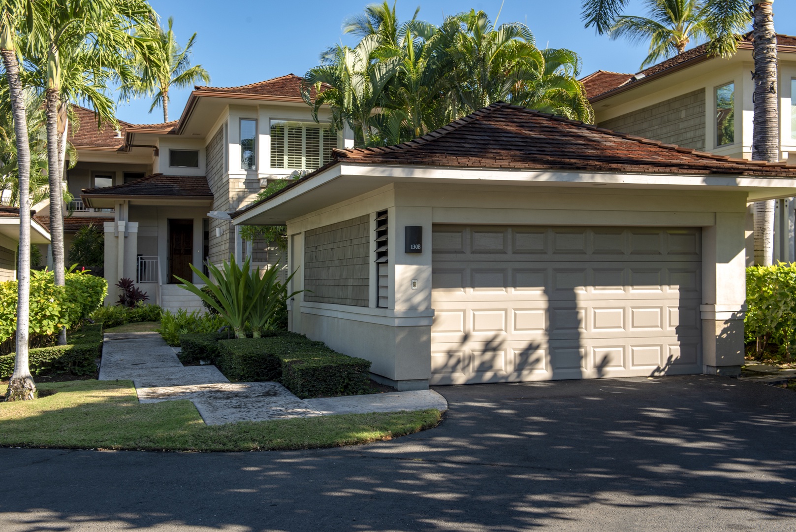 Kailua Kona Vacation Rentals, 3BD Palm Villa (130B) at Hualalai Resort - Palm trees welcome you to your villa entrance
