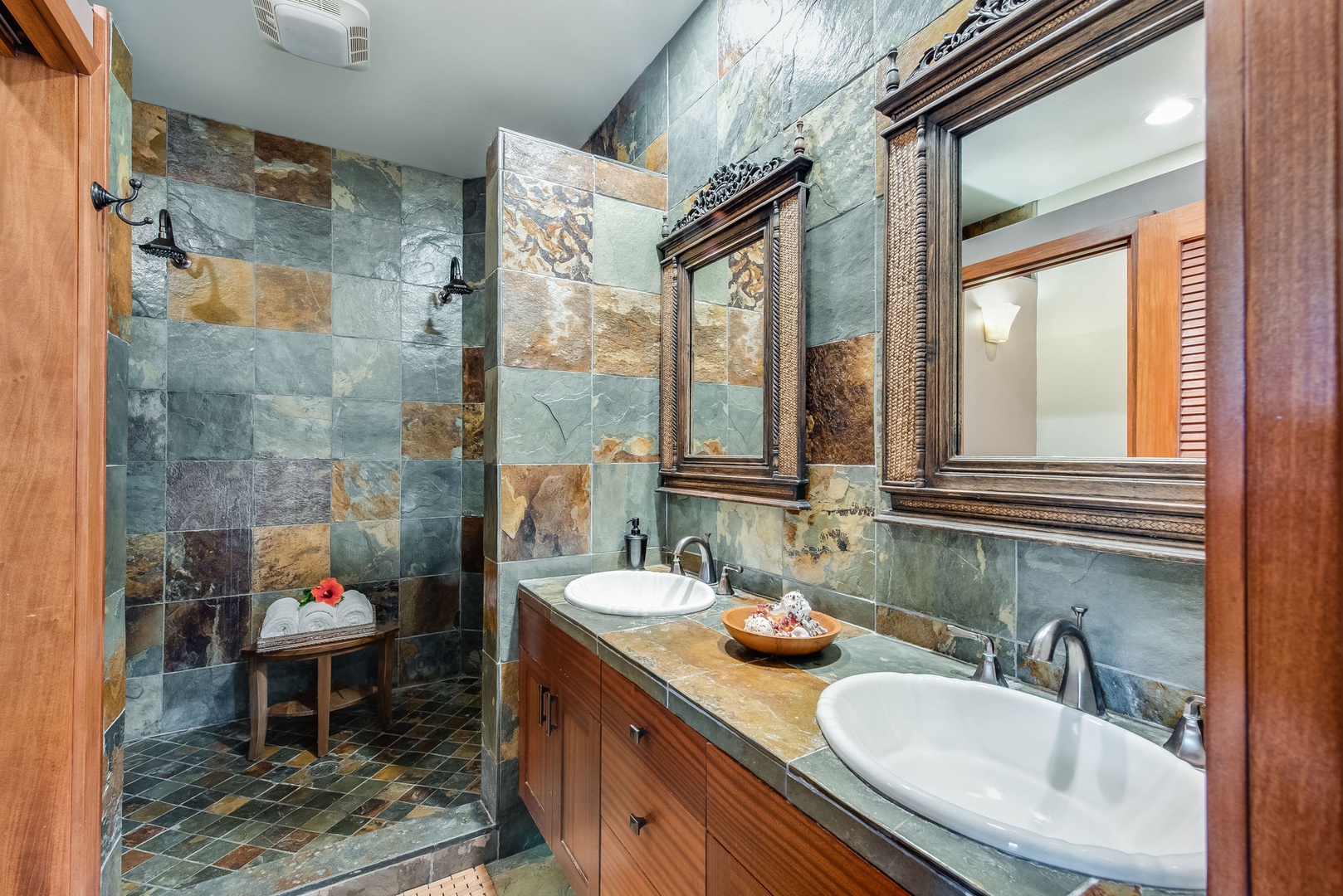 Kailua Kona Vacation Rentals, Kona Beach Bungalows** - Honu Master ensuite with dual vanity and walk-in shower