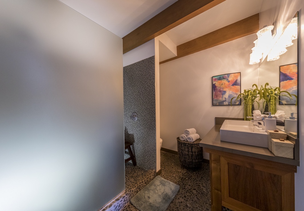 Haleiwa Vacation Rentals, Samurai House - Enjoy modern comfort in the chic bathroom featuring natural wood finish.