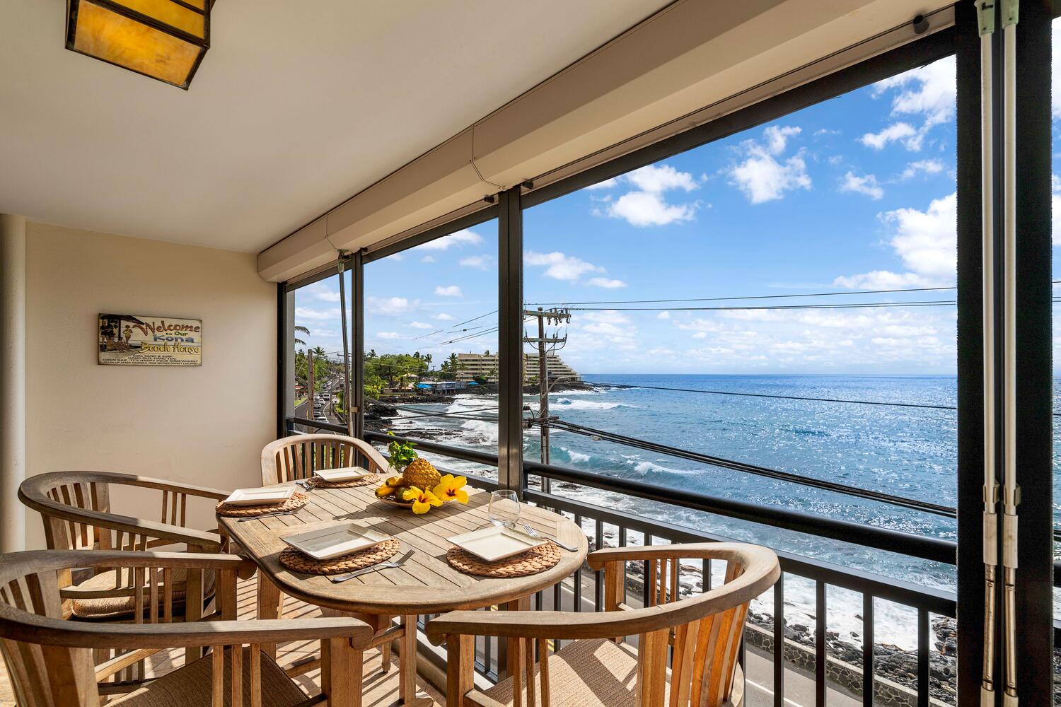 Kailua Kona Vacation Rentals, Kona Alii 302 - A nice spot for breakfasts or intimate dinner.