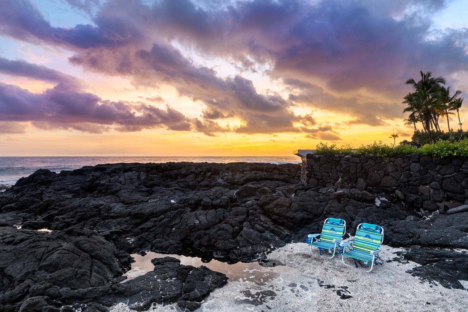Kailua Kona Vacation Rentals, Kailani Vista - Toast the day as fiery clouds reflect on tide pools just inches away.