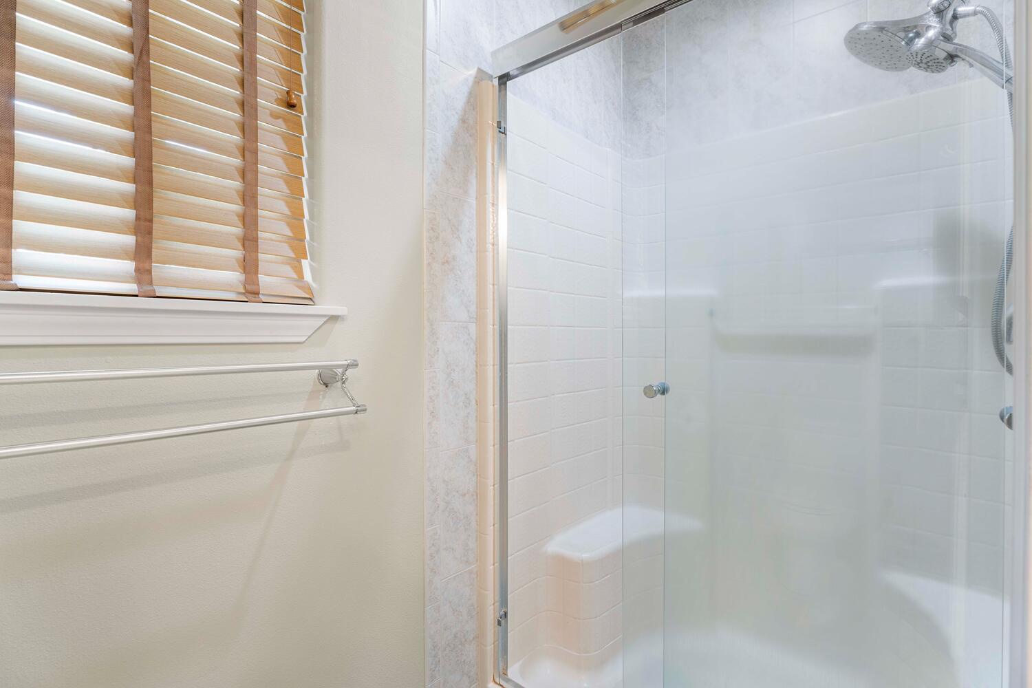 Kailua Kona Vacation Rentals, Honu O Kai (Turtle of the Sea) - Primary bathroom walk in shower.