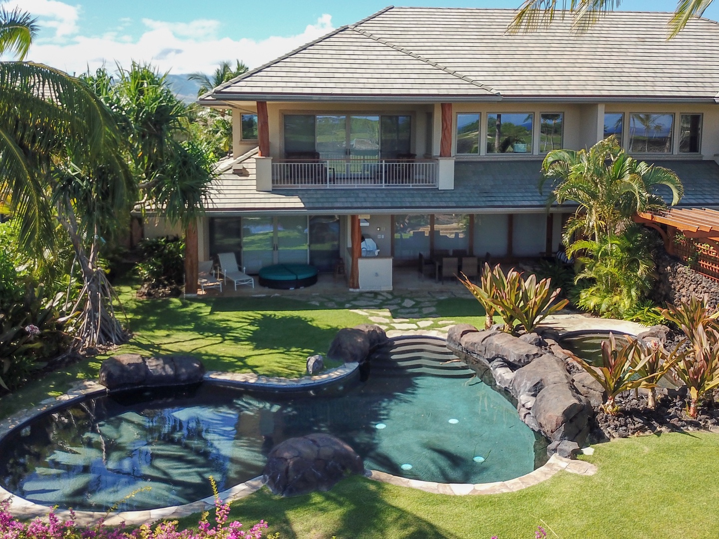 Kamuela Vacation Rentals, 3BD OneOcean (1C) at Mauna Lani Resort - Coconut Palms Provide Dreamy Morning Shade on the Private Pool