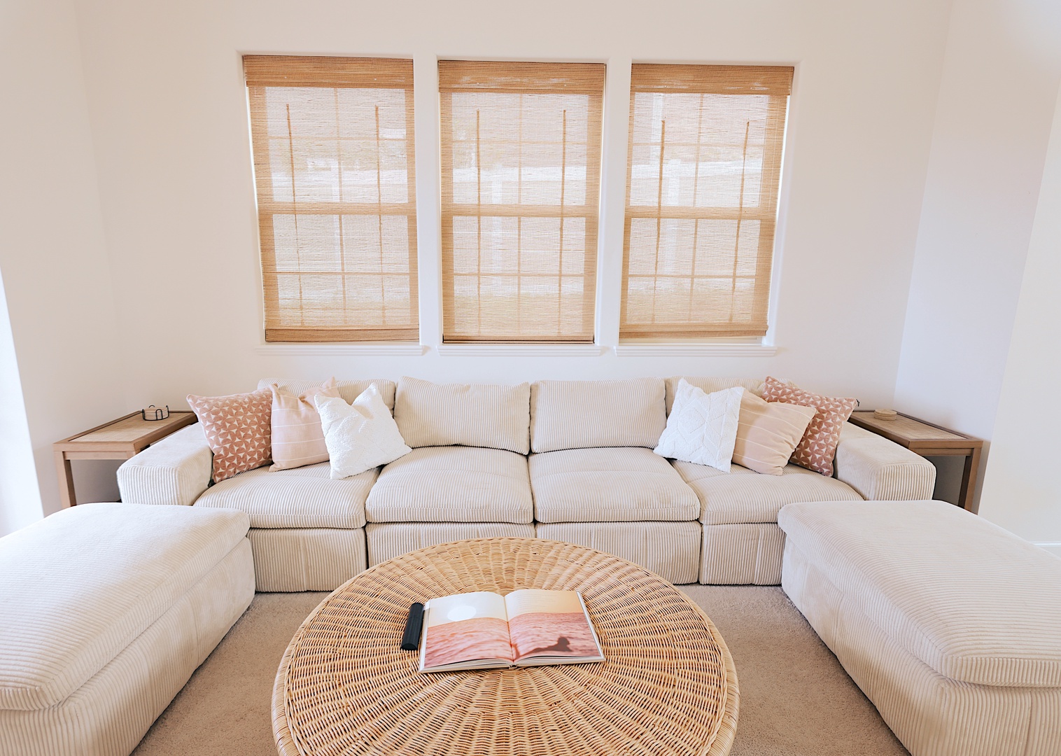 Makaha Valley Vacation Rentals, Makaha Vista Retreat** - Grab a book or play a game—the cozy seating area is your relaxation hub.