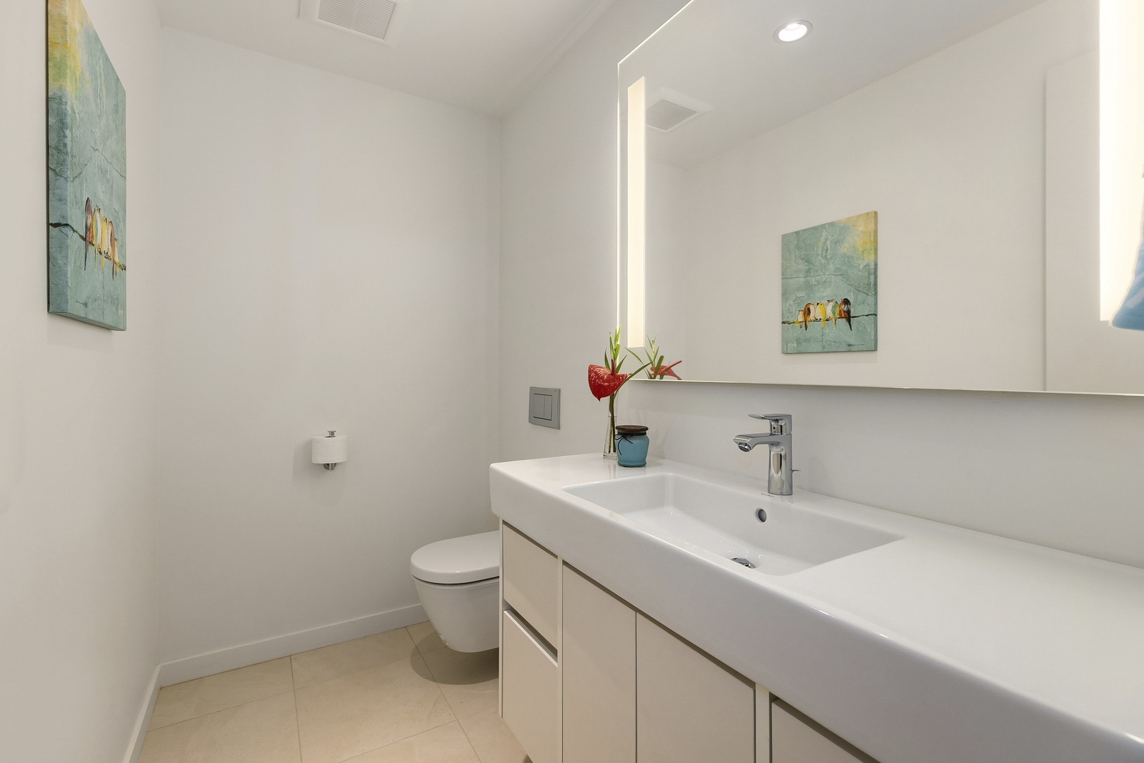 Honolulu Vacation Rentals, Hanapepe House - Powder Room